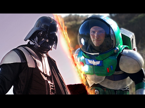 Darth Vader VS Buzz Lightyear 1