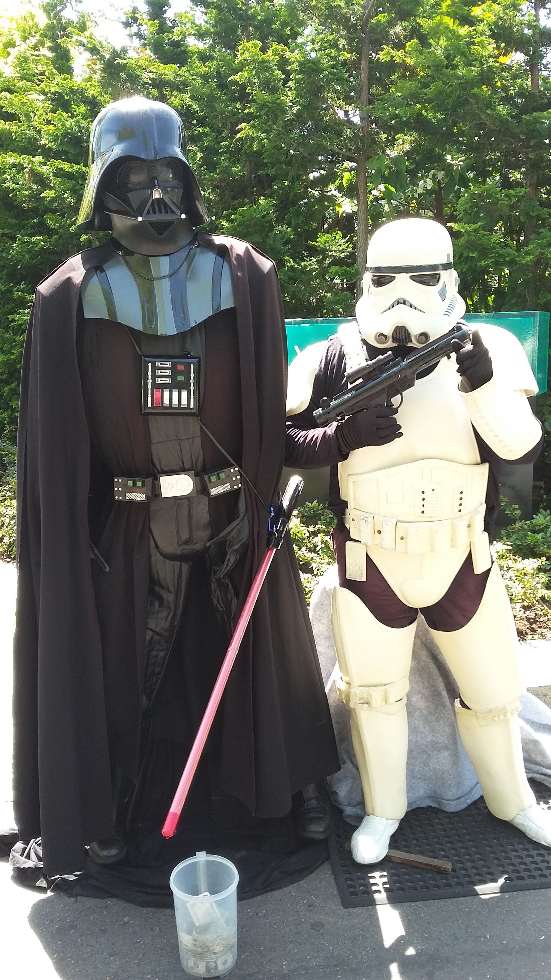 Darth Vader and StormTrooper in Seattle 1