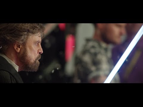 Star Wars: The Last Jedi Featurette: Luke's Death 1