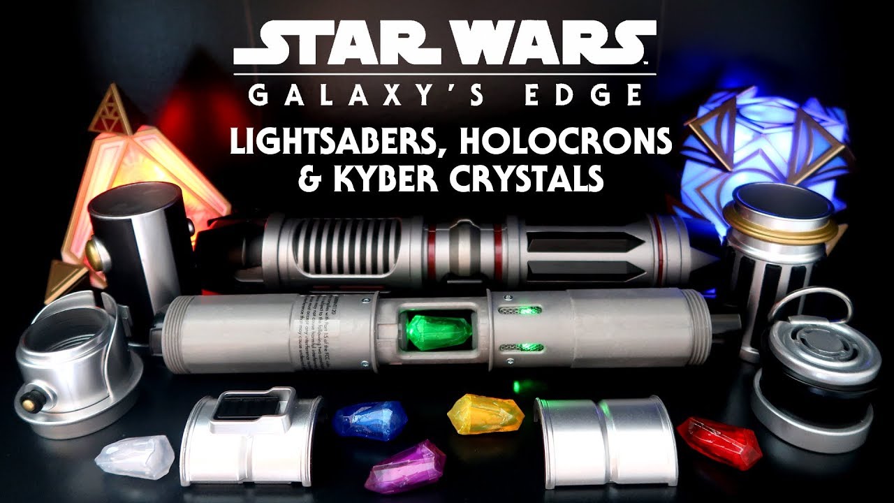Star Wars Galaxy's Edge: Lightsabers, Holocrons, Kyber Crystals 1